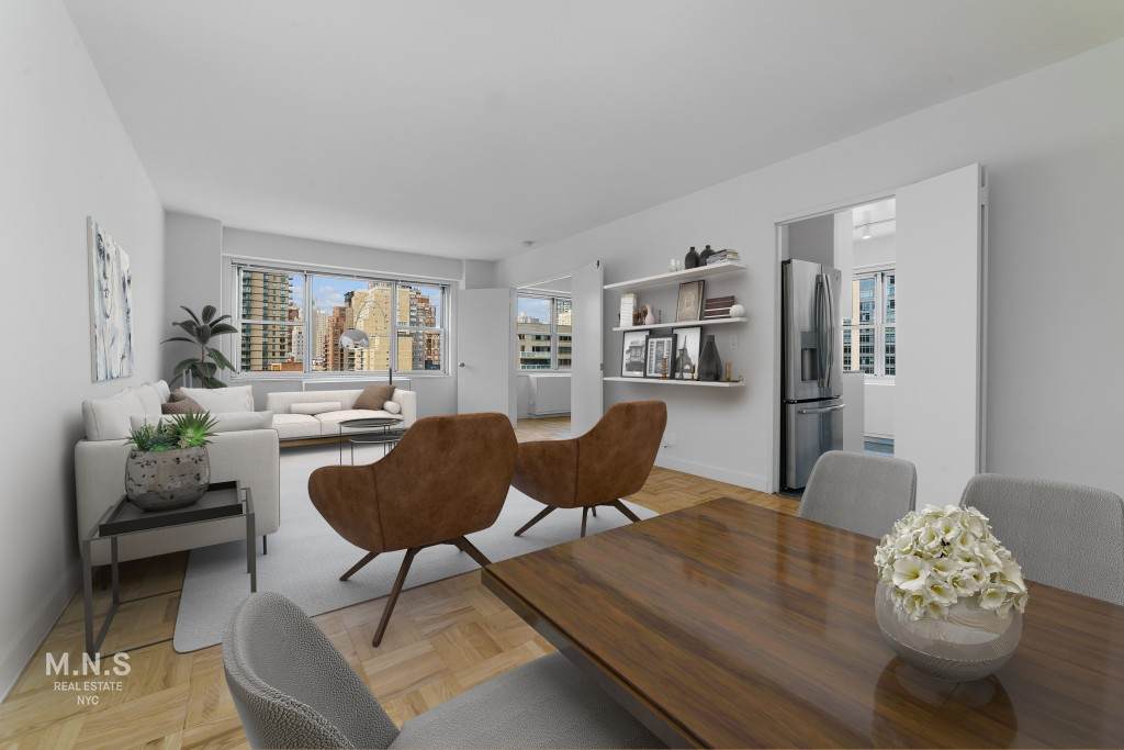 1520 York Avenue - Photo 1