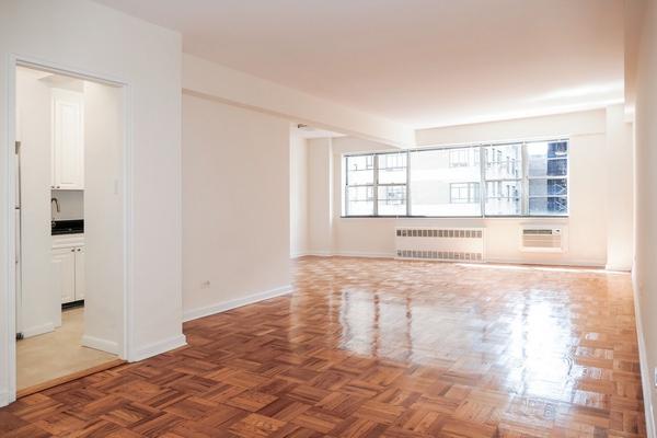 40 89th St - Photo 1