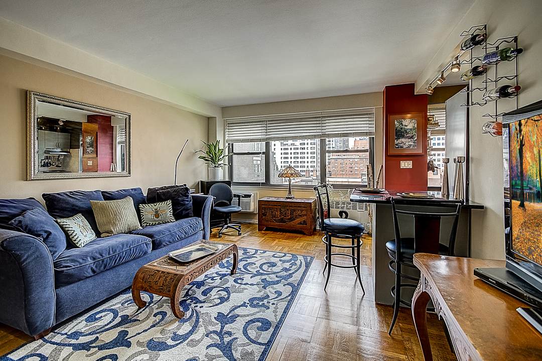 405 63RD Street - Photo 1