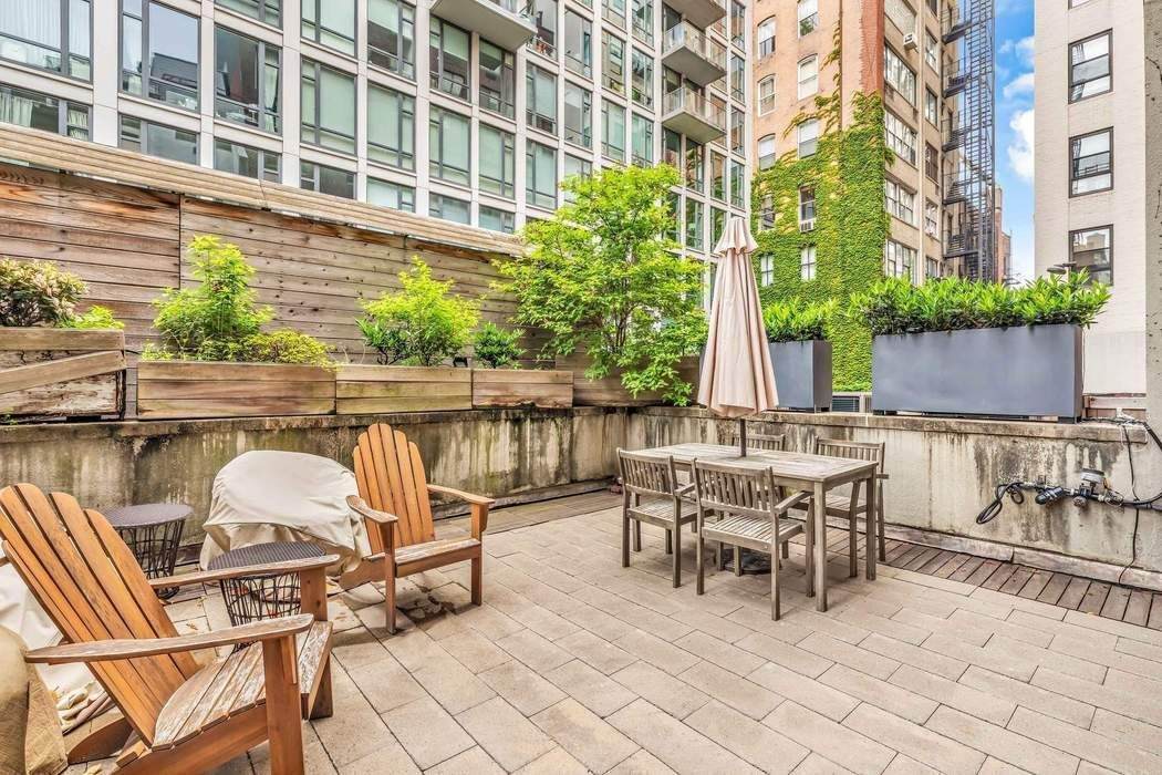 140 23RD Street - Photo 1