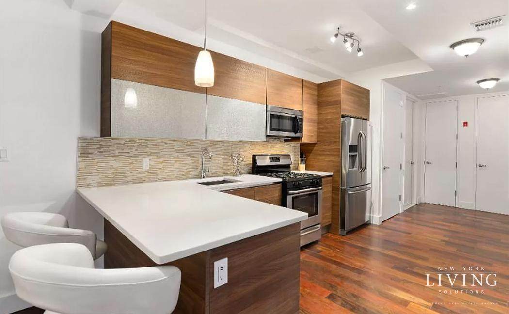 196 Macon Street - Photo 1