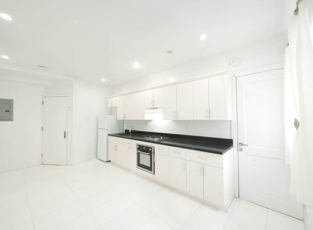 78 Herkimer Street - Photo 1
