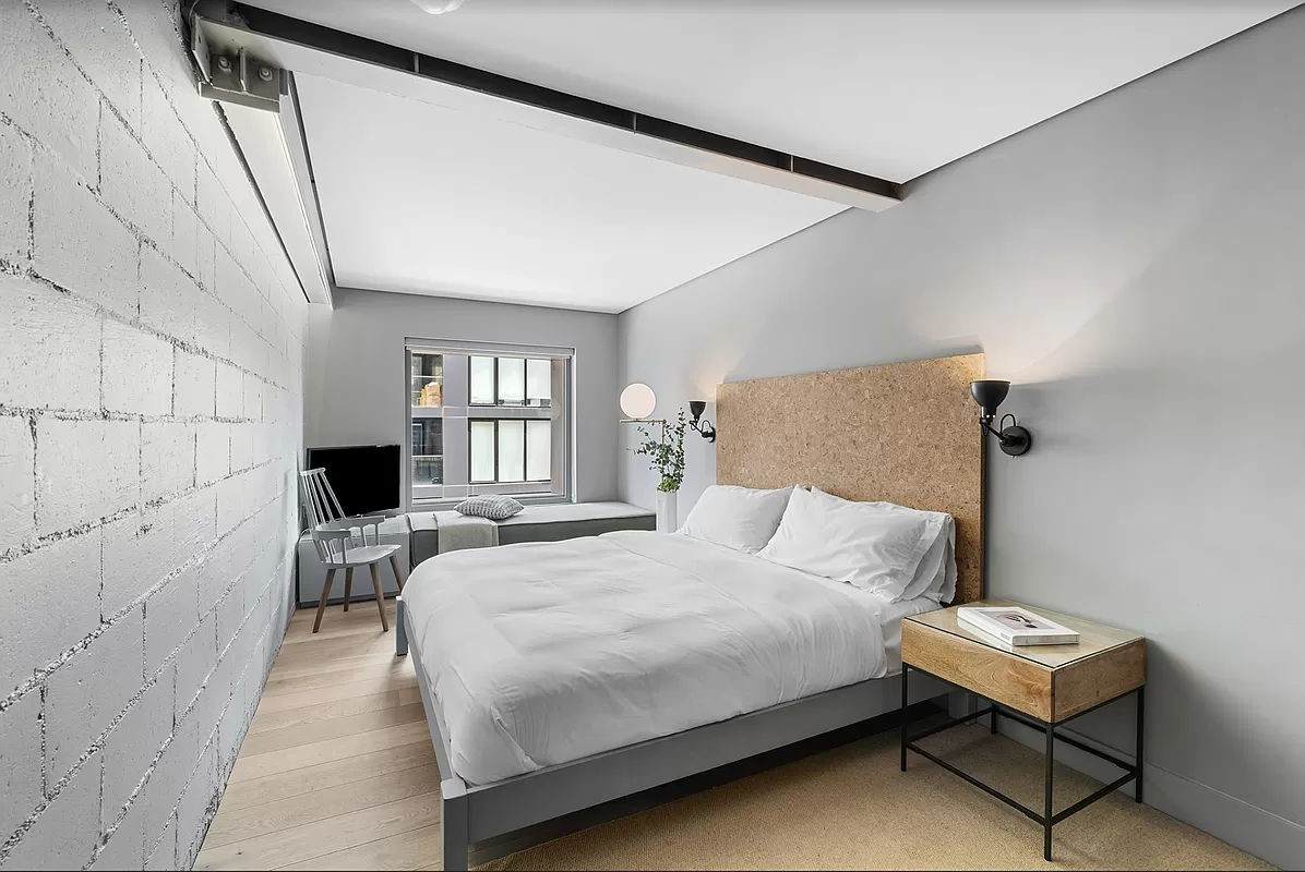 119 Orchard Street - Photo 1
