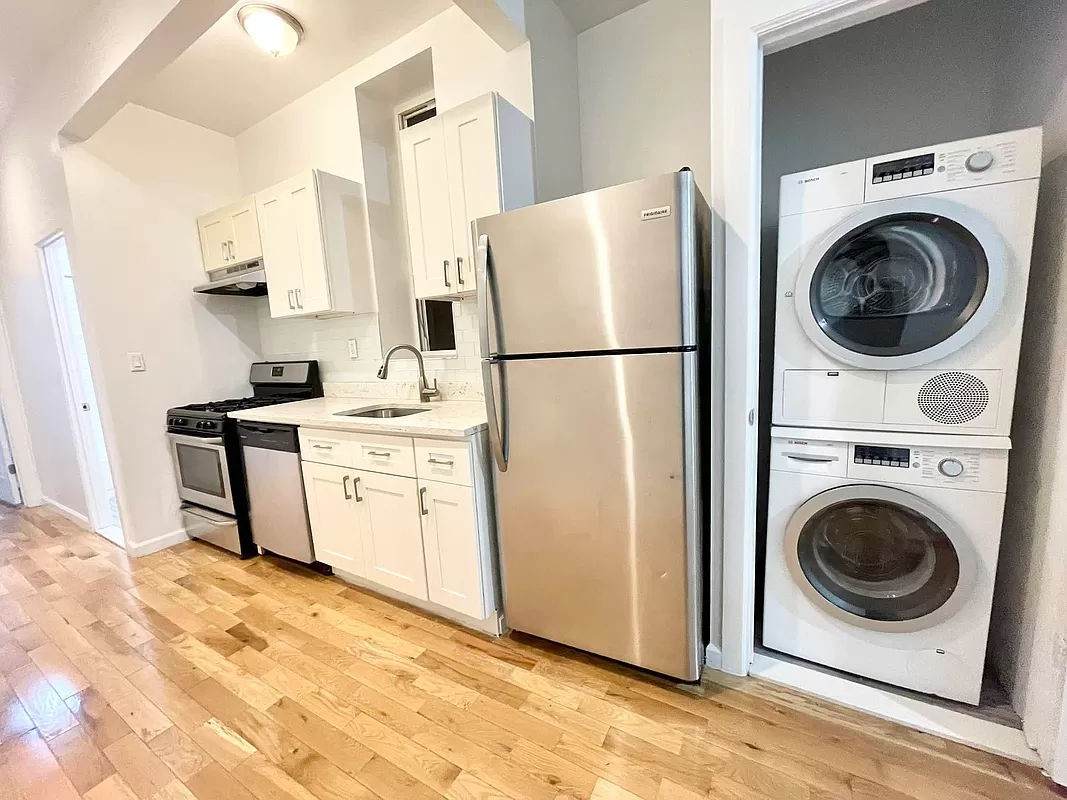 150 Patchen Avenue - Photo 1