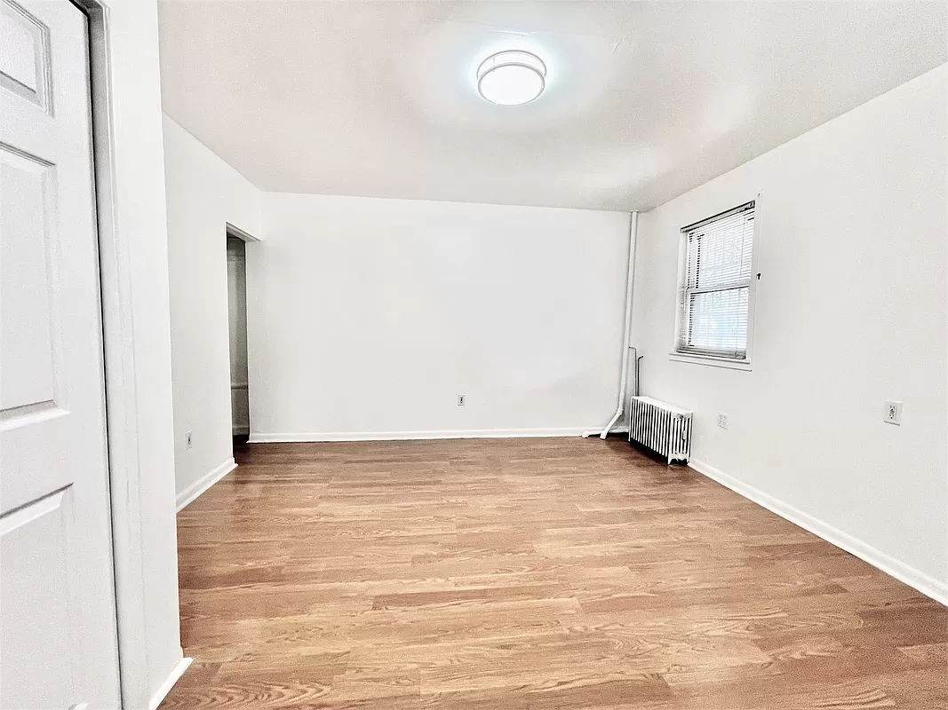 27 Cedar Street - Photo 1