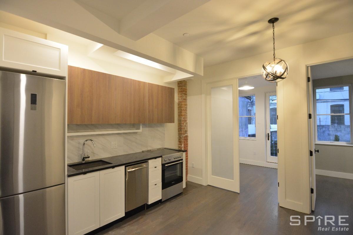 71 Weirfield St - Photo 1