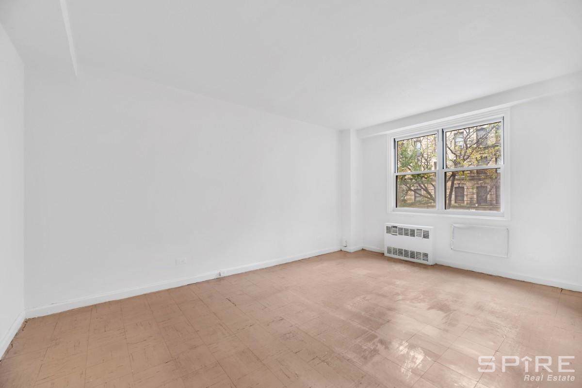 1270 5th Ave - Photo 1