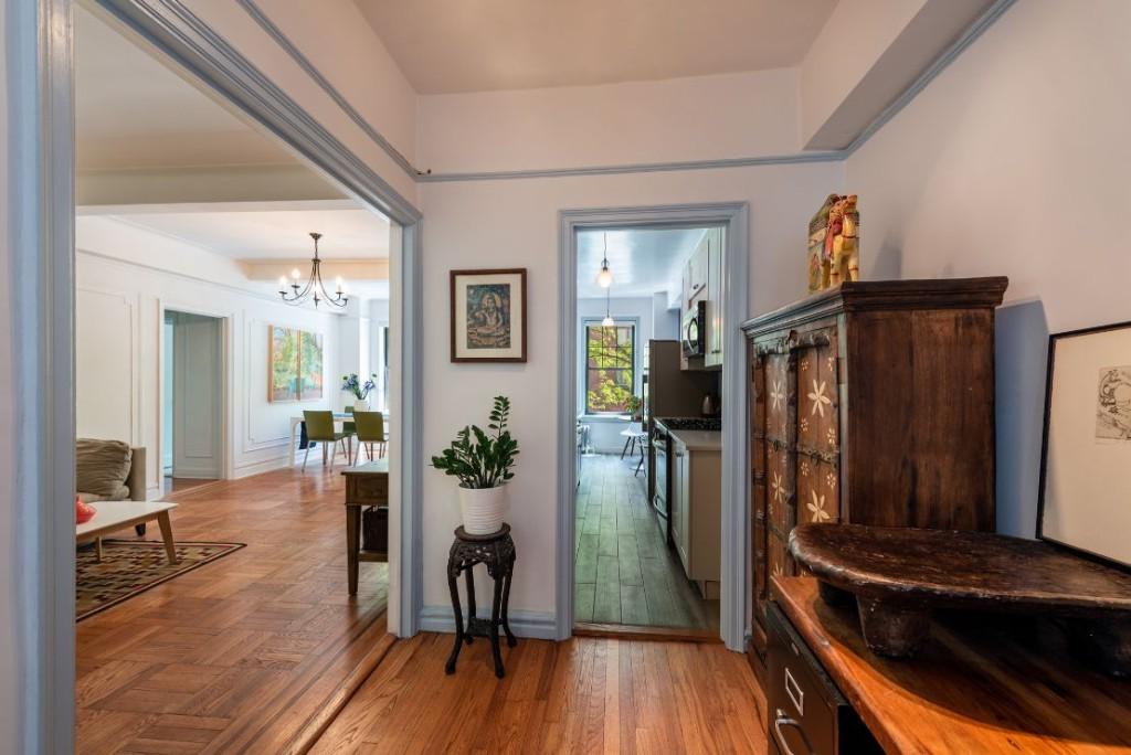 141 3rd St - Photo 1