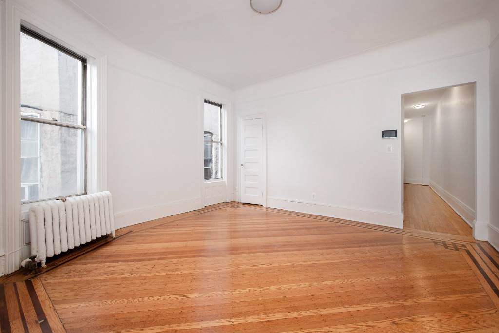 566 7th Street - Photo 1