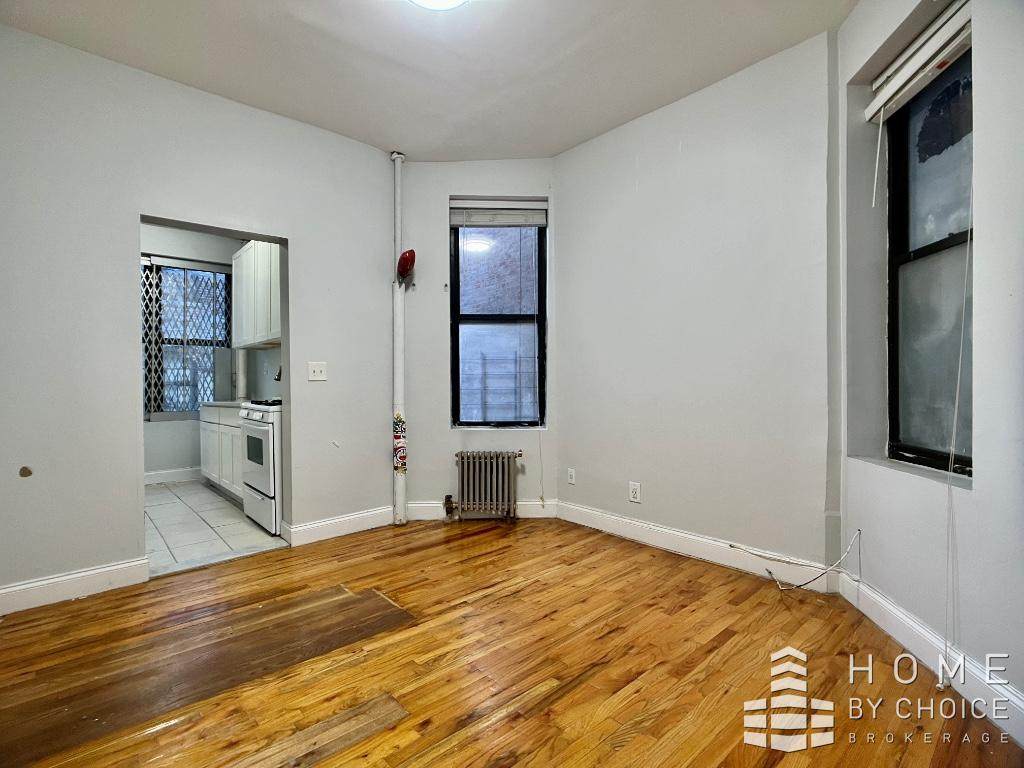 532 159th Street - Photo 1