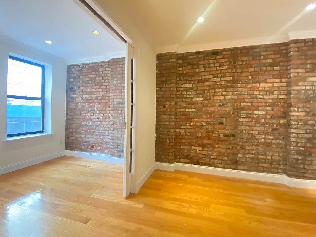 610 9th Street - Photo 1