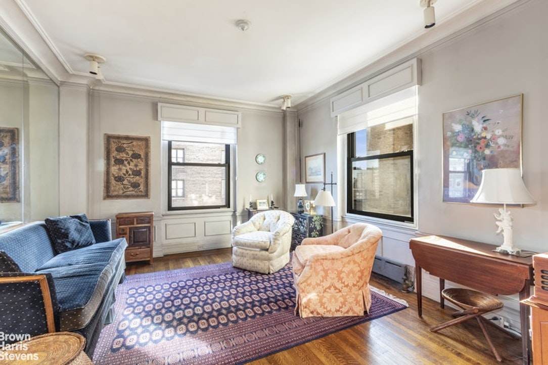 230 105TH Street - Photo 1