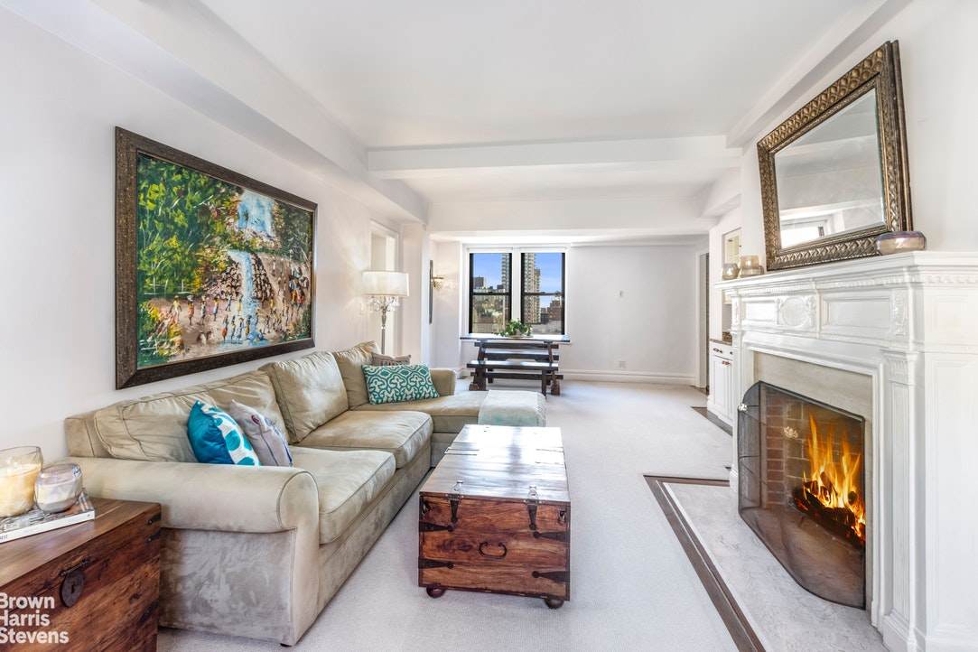 205 78TH Street - Photo 1