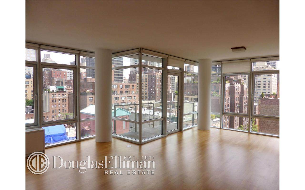 310 53RD Street - Photo 1