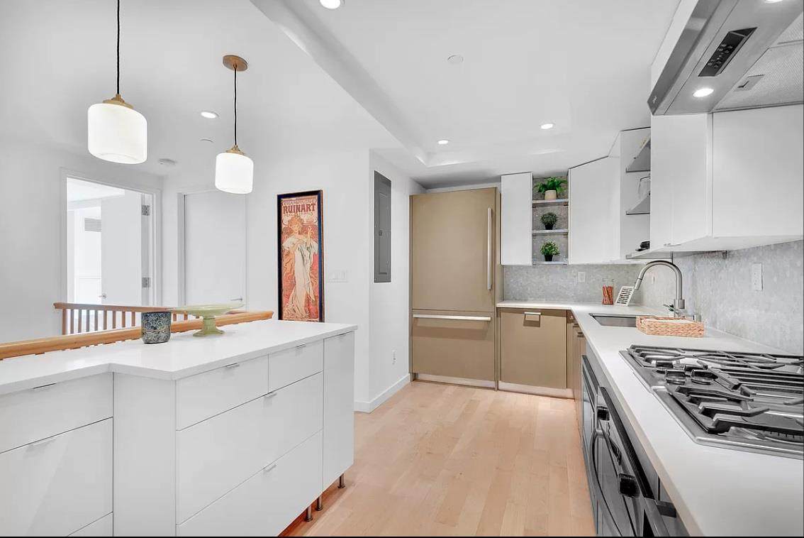 560 Carroll Street - Photo 1