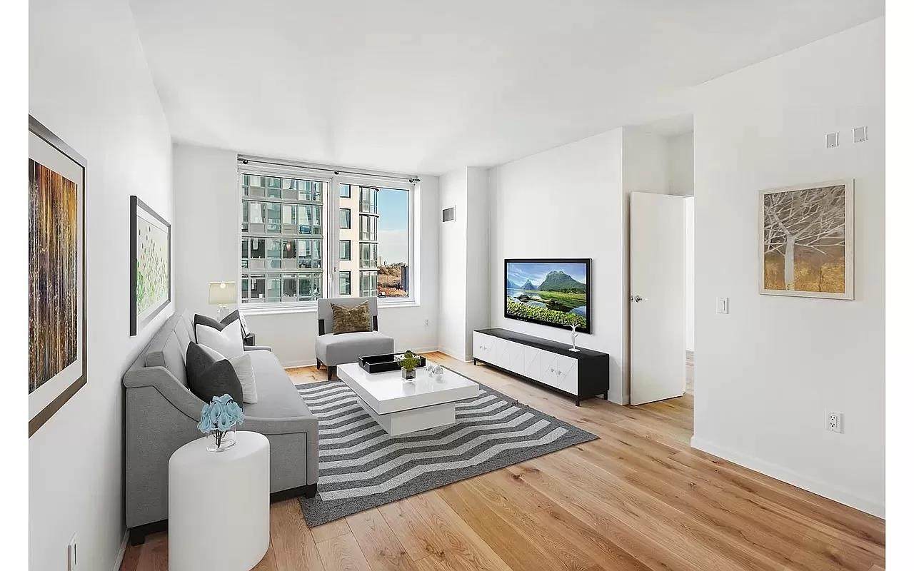 306 Gold Street - Photo 1