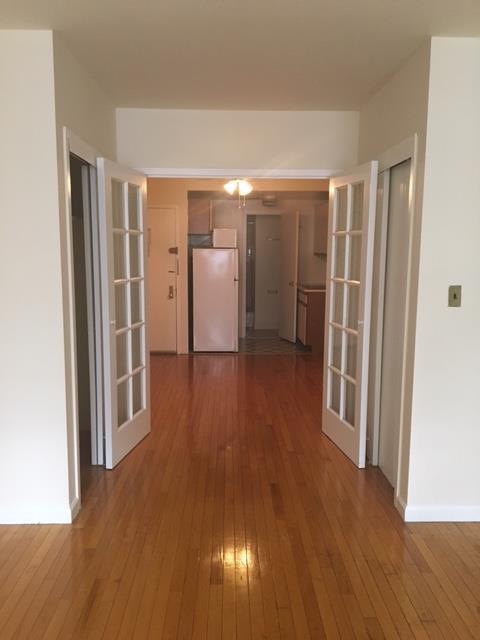 978 2ND Ave - Photo 1