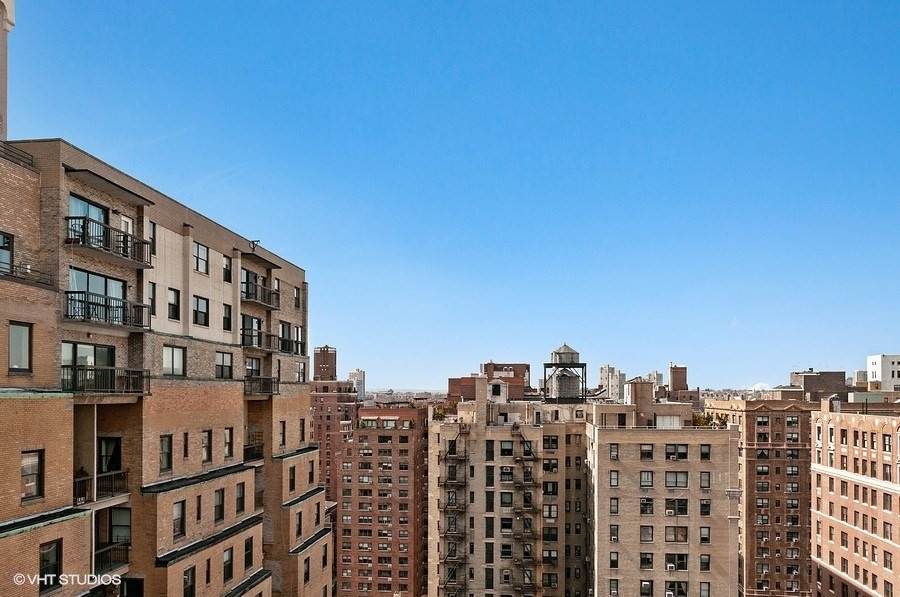 2109 Broadway - Photo 1
