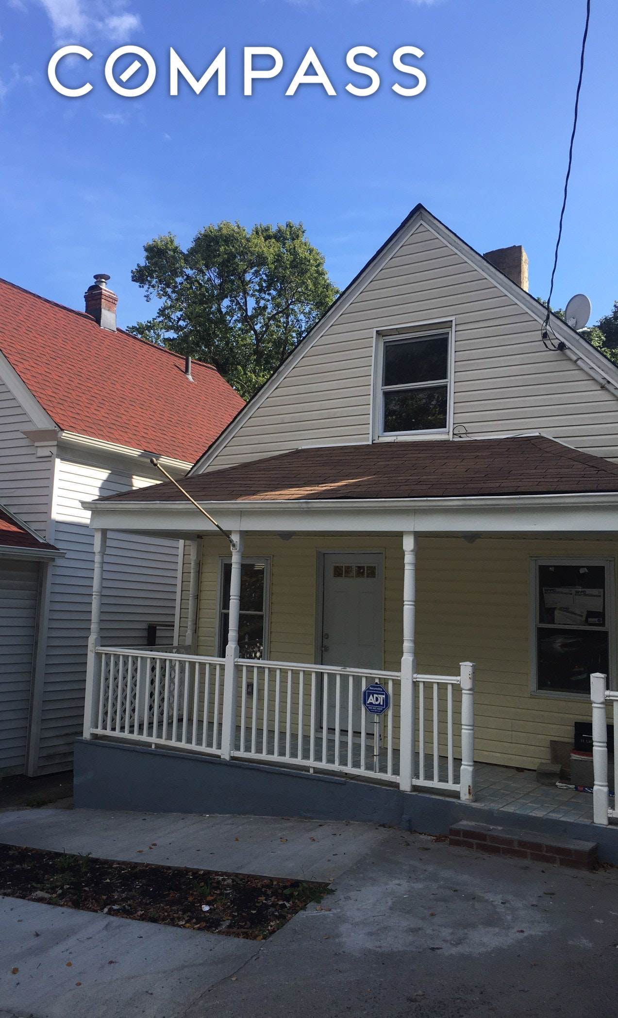 18 Laurel Ave - Photo 1