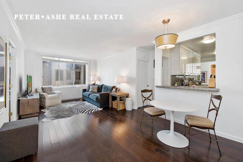 220 65th St - Photo 1