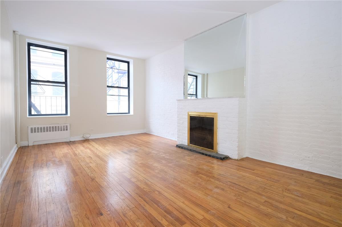 352 51st St - Photo 1