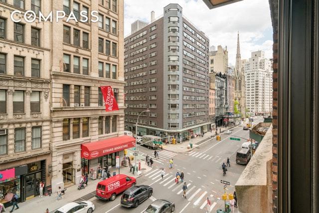 49 12th St - Photo 1