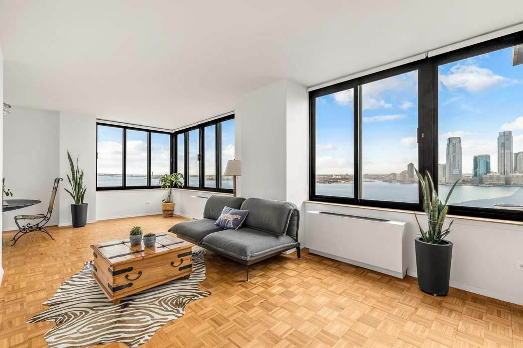 99 Battery Place - Photo 1