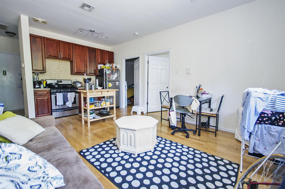 187 Clifton Pl - Photo 1
