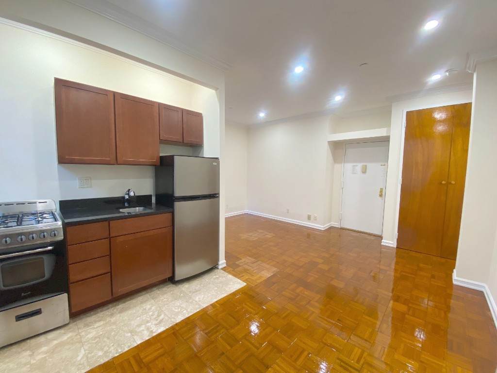 304 92nd Street - Photo 1