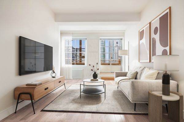 21 West Street - Photo 1