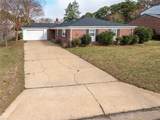333 Castlewood Ct - Photo 1