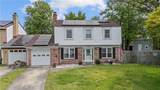 900 Coggeshall Ct - Photo 2