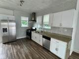 212 30th St - Photo 4