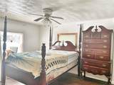6898 Crittenden Rd - Photo 7
