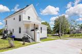 829 27th St - Photo 3