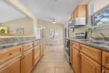 2120 Harbor Ln - Photo 11