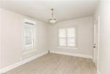 1011 Jackson Ave - Photo 3