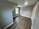 809 Alma Dr - Photo 9