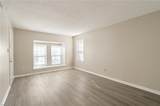 601 Fox Creek Ct - Photo 12
