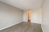 601 Fox Creek Ct - Photo 4