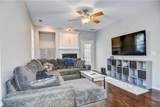 2100 Exmoor Ct - Photo 6