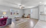 1214 Lakeview Dr - Photo 5