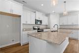 1011 Hillpoint Rd - Photo 9