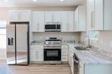 404 Hogart St - Photo 3