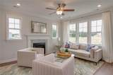 2231 Sanibel Ln - Photo 4