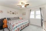 3784 Starlighter Dr - Photo 13