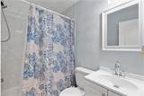 2050 Midway Ave - Photo 16