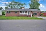 40 Moss Ave - Photo 1