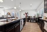 909 Porte Crayon St - Photo 15