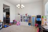 909 Porte Crayon St - Photo 5